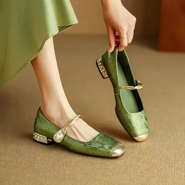 Fiola™ Vintage Pearl Flats